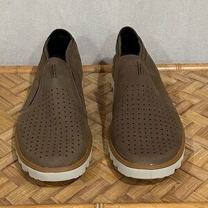 Merrill slip on men’s shoes